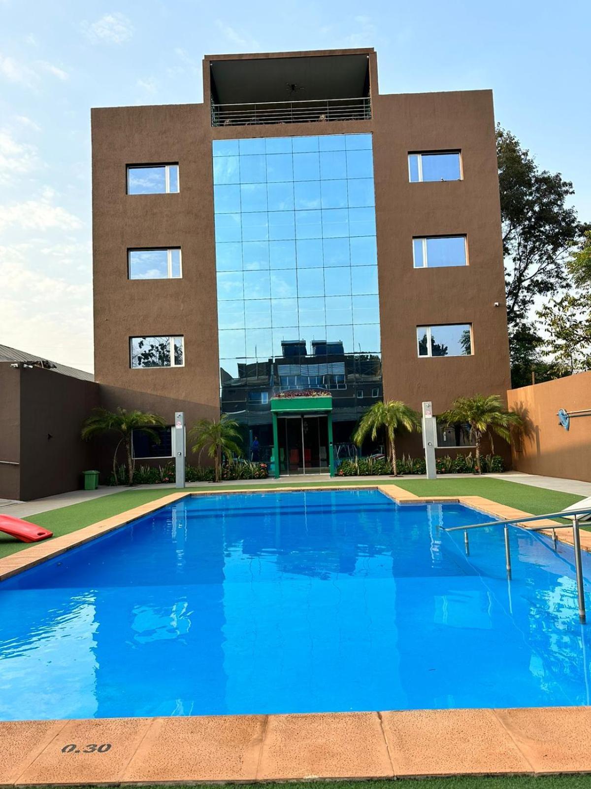 Hotel Boutique Genova Puerto Iguazú Buitenkant foto